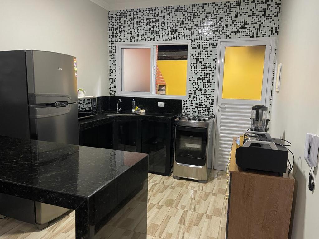Casa Ar Condicionado Nos 2 Quartos. Caraguatatuba Bagian luar foto
